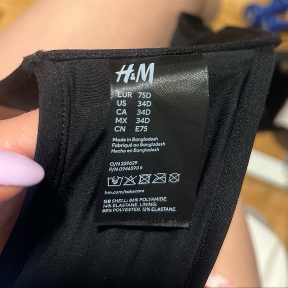 NWOT padded bikini top - black - Picture 7 of 10